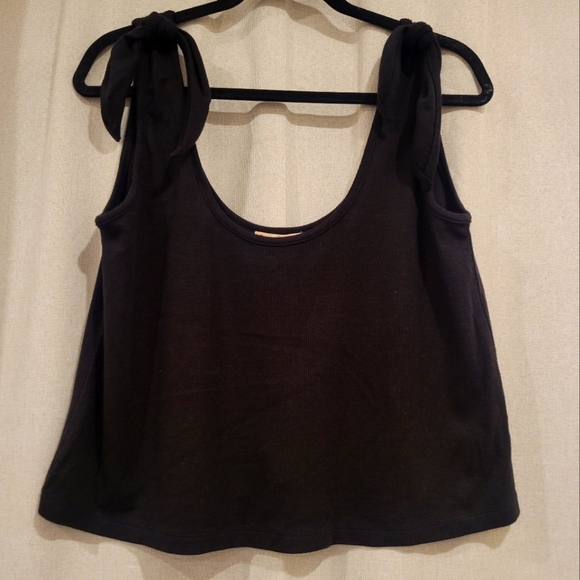 Marine Layer Women's Lexi Rib Tie Crop Tank Top in Black Size Large - Picture 3 of 8